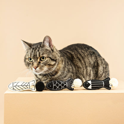 OFF THE SCALES MINI CAT TOYS